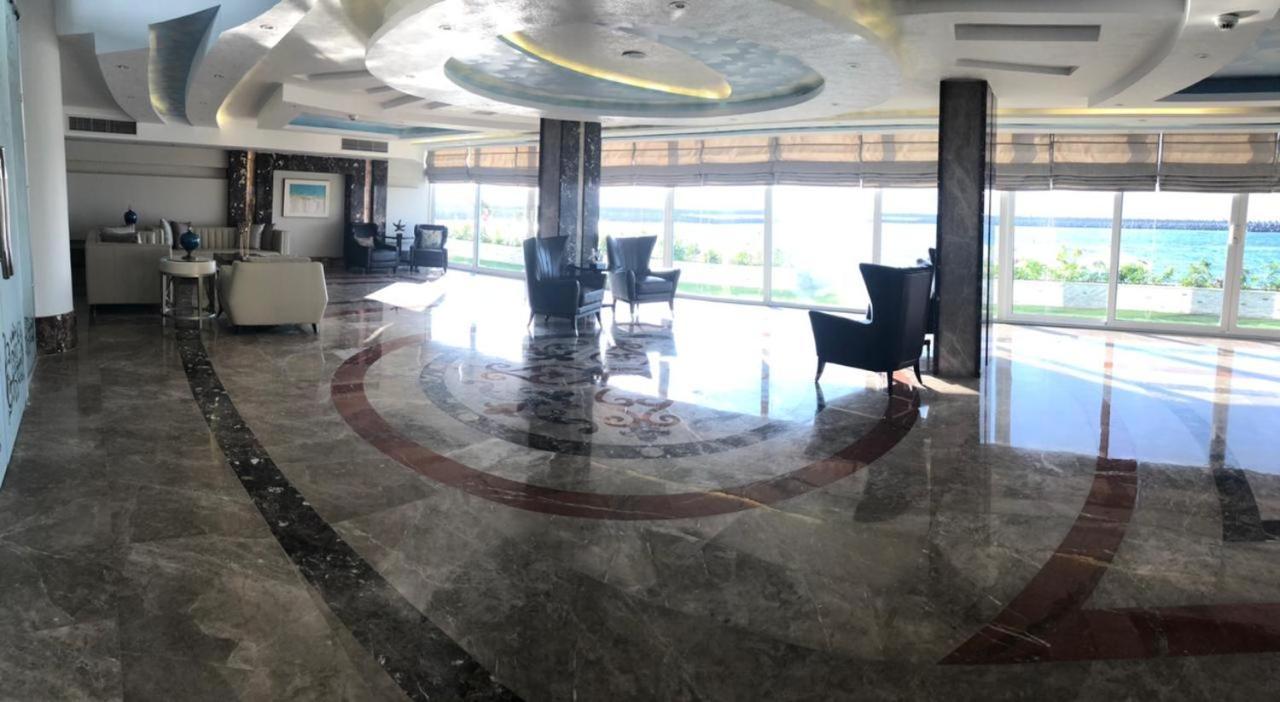 Fleet Club Mahrousa Aleksandria Zewnętrze zdjęcie Lobby