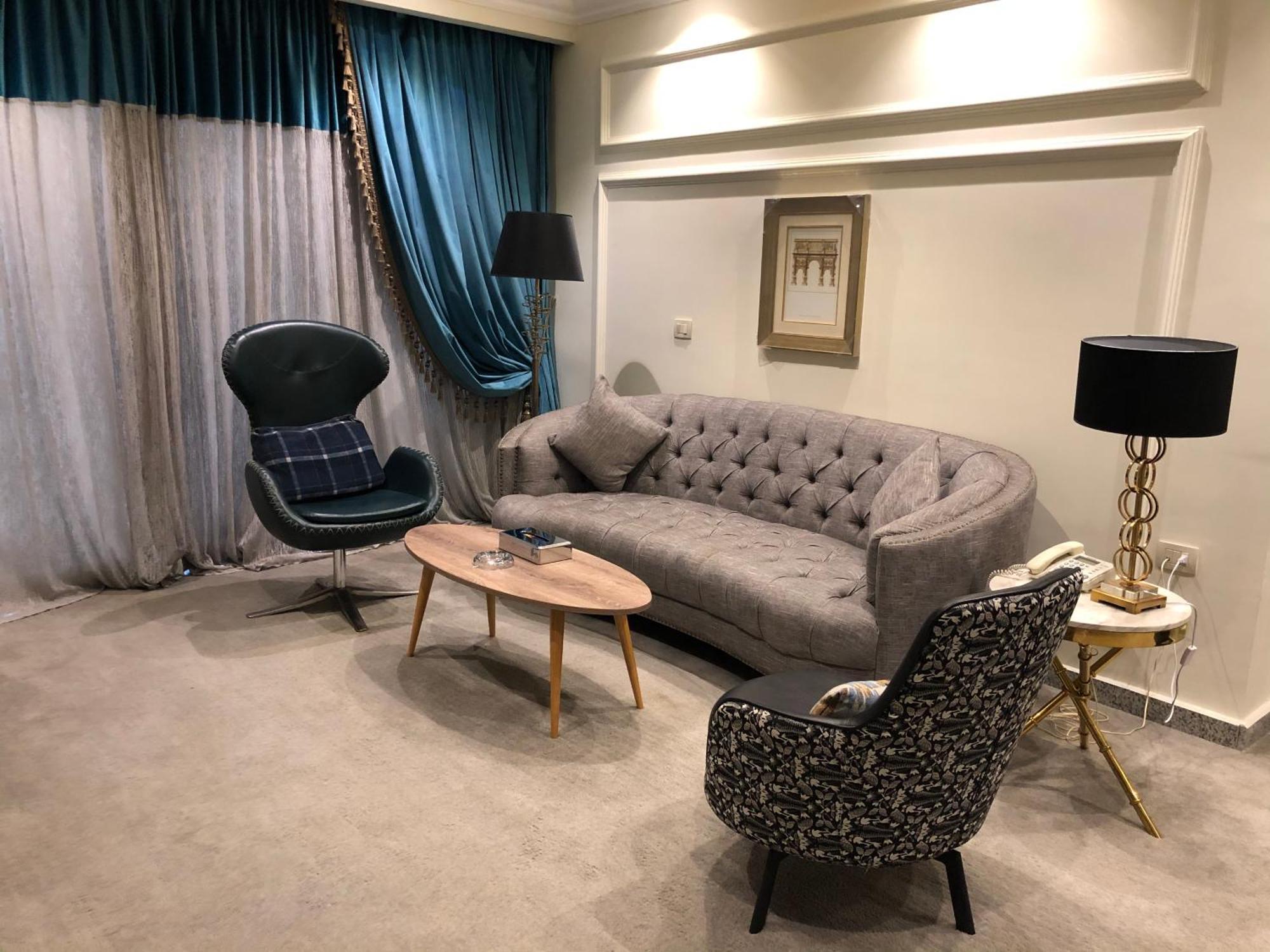 Fleet Club Mahrousa Aleksandria Zewnętrze zdjęcie A suite at the hotel